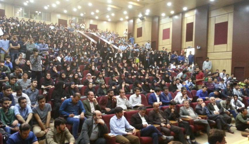پیام مهندس سید مصطفی میرسلیم خطاب به دانشجویان/مدرک گرایی در دانشگاه یک مساله انحرافی